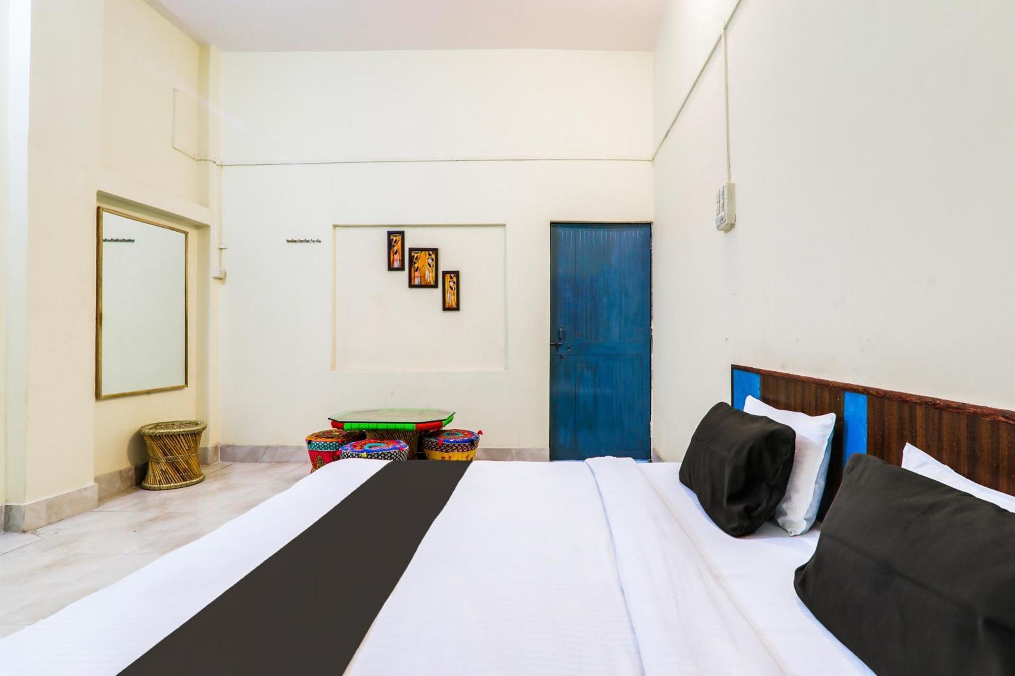 Hotel O Shree Hotel Mriduni Varanasi Ngoại thất bức ảnh