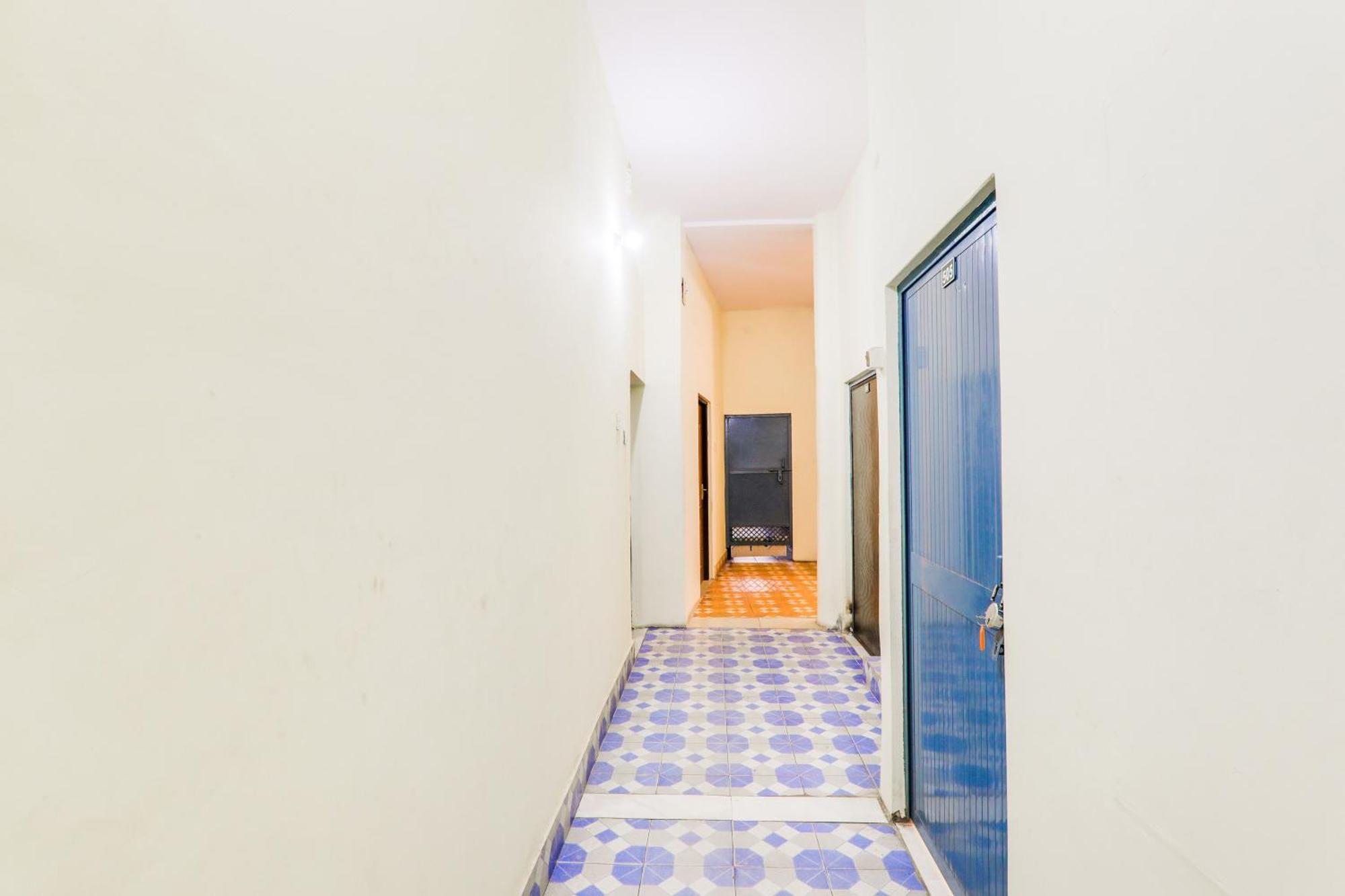 Hotel O Shree Hotel Mriduni Varanasi Ngoại thất bức ảnh
