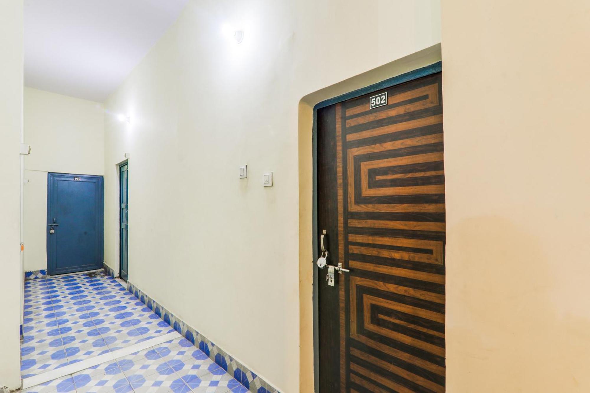 Hotel O Shree Hotel Mriduni Varanasi Ngoại thất bức ảnh