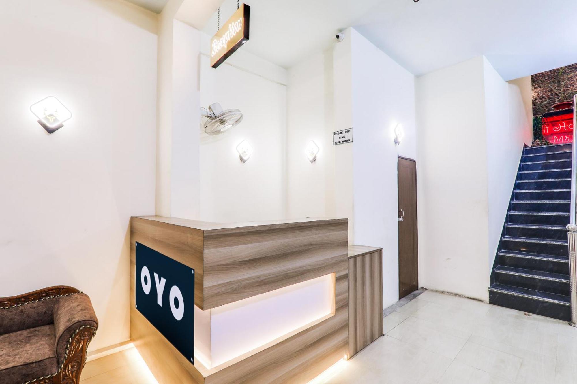 Hotel O Shree Hotel Mriduni Varanasi Ngoại thất bức ảnh